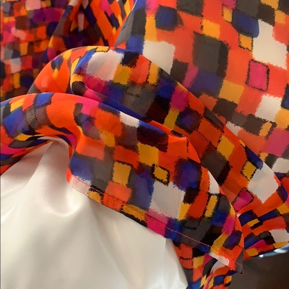 Sleeveless Colorful Dress - Picture 4 of 5